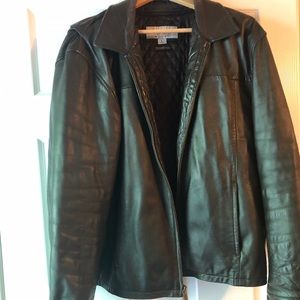 Brown leather jacket excellent condition